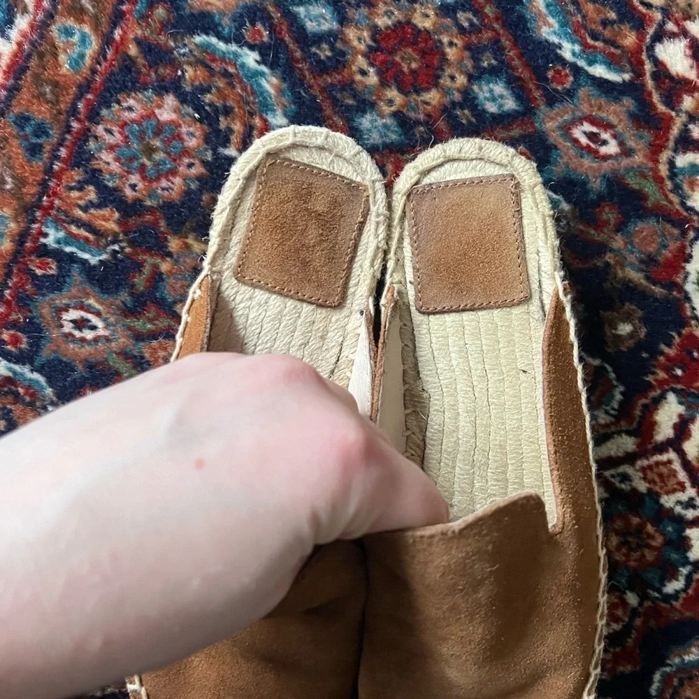 Tory Burch Tan Suede Espadrille Mules, size 6